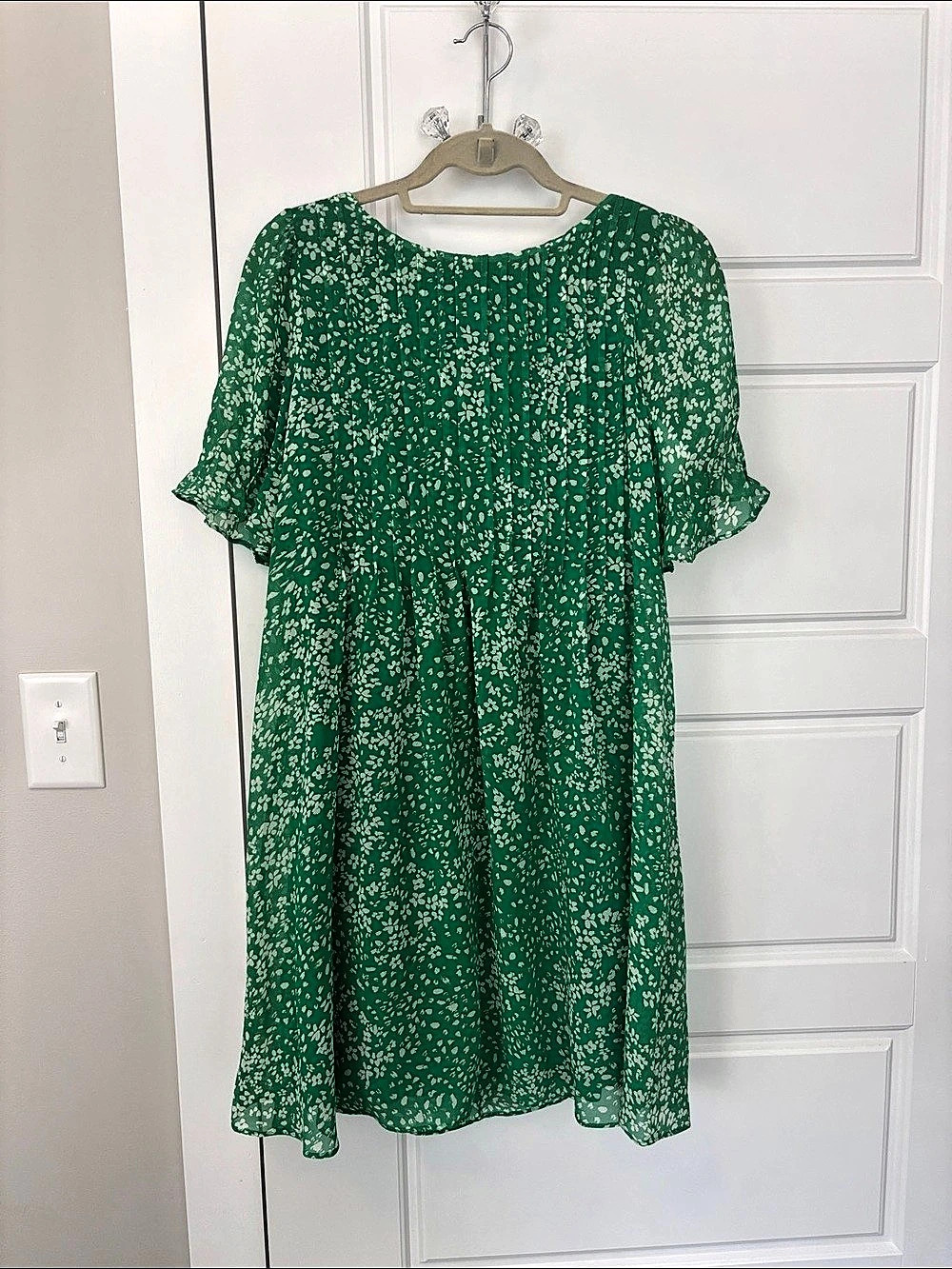DKNY Green Floral Keyhole Back Trapeze Dress Size 8